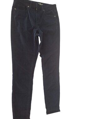 Universal Thread Womens 6 28R Black Velvet High Rise Skinny Pants Dark Academia